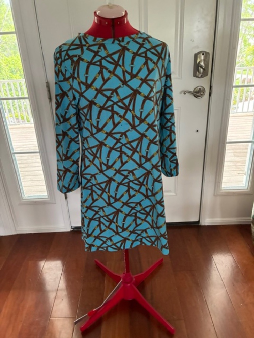 BARBARA GERWIT LIGHT BLUE NYLON DRESS.  SIZE LARGE.